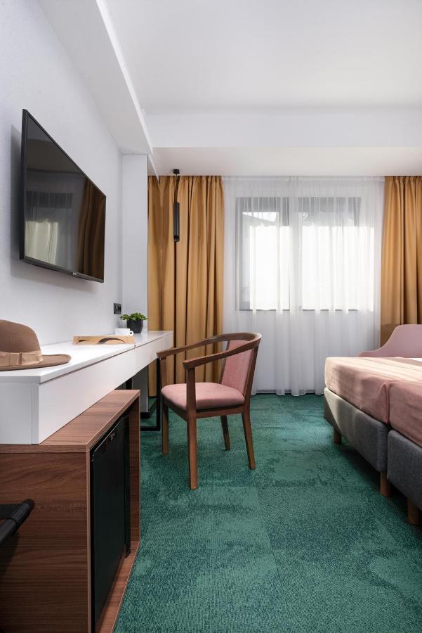 Hotel Tim'S Skopje Exterior foto